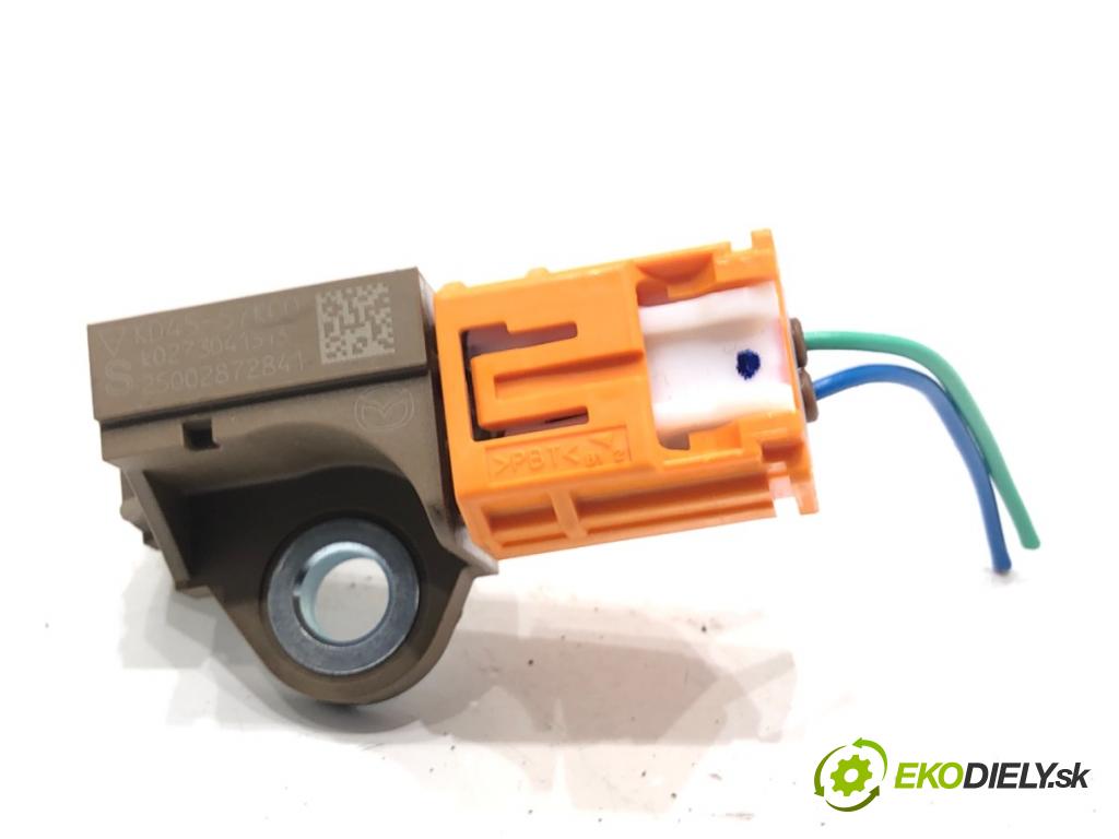 MAZDA CX-5 SUV 2013 129 kW 2.2 D AWD (KE102) 2191 Snímač nárazu KD45-57KC0 (Snímač nárazu)