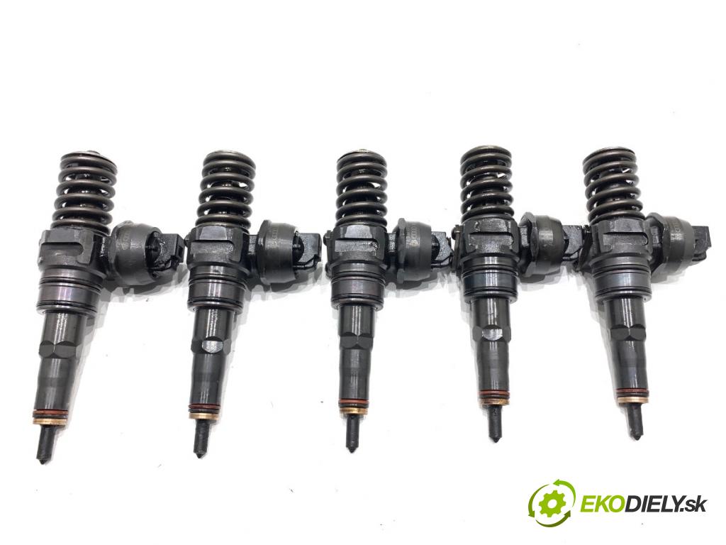 VW TRANSPORTER T5 Autobus 2003 96 kW 2.5 TDI 2461 vstrekovače 0414720210