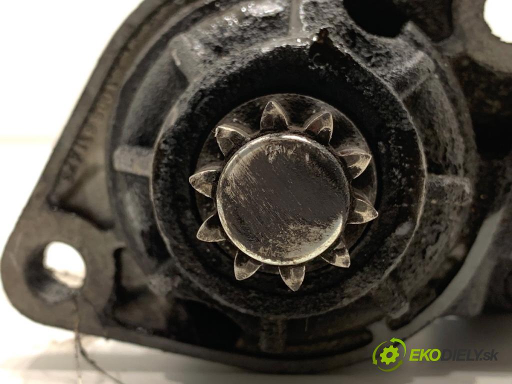 VW TRANSPORTER T5 Autobus 2003 96 kW 2.5 TDI 2461 Štartér 0986020270 (Štartér)