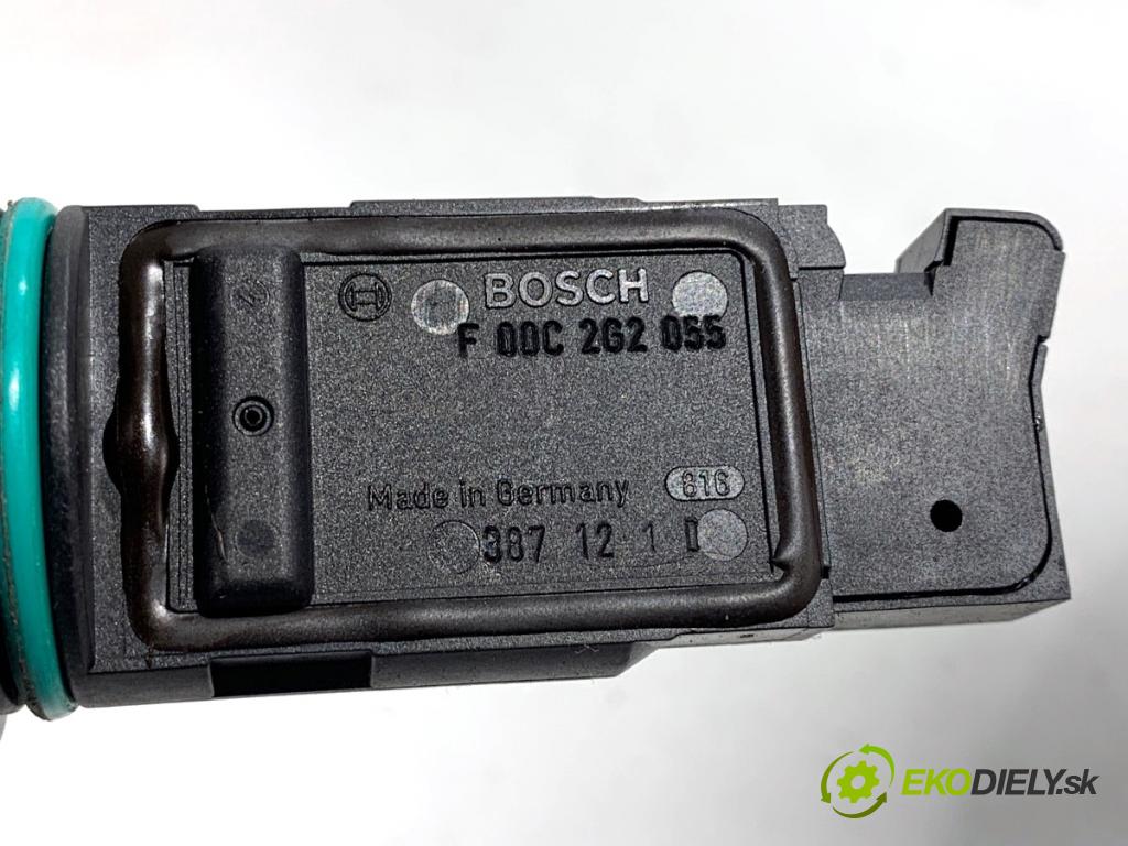 VW TRANSPORTER T5 Autobus 2003 96 kW 2.5 TDI 2461 Váha vzduchu F00C2G2055 (Váha vzduchu)