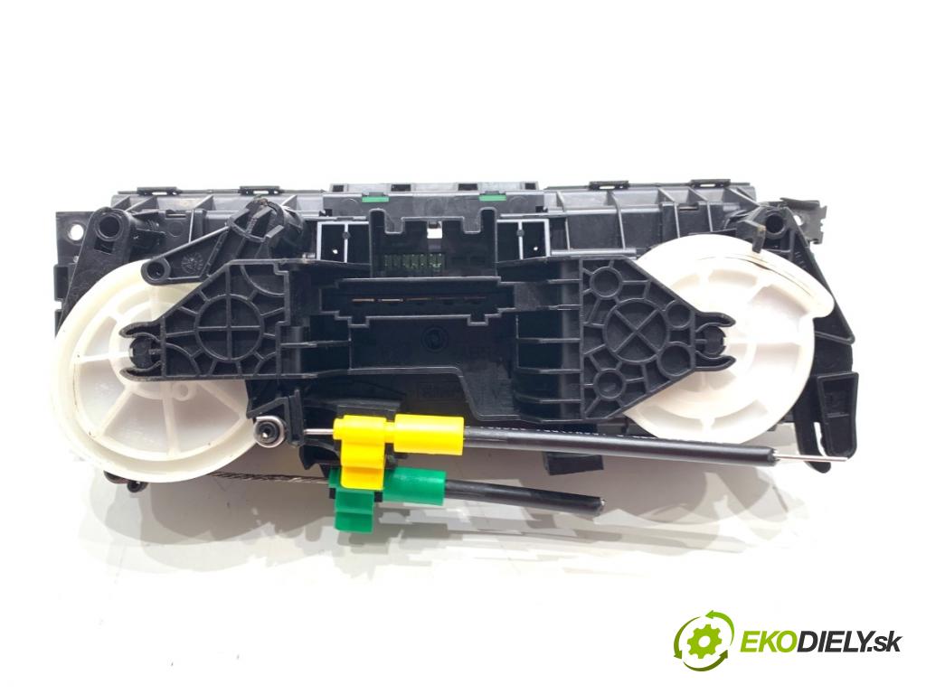 VW TRANSPORTER T5 Autobus 2003 96 kW 2.5 TDI 2461 Panel ovládania kúrenia 7H0820045G (Prepínacie páčky pod volantom)