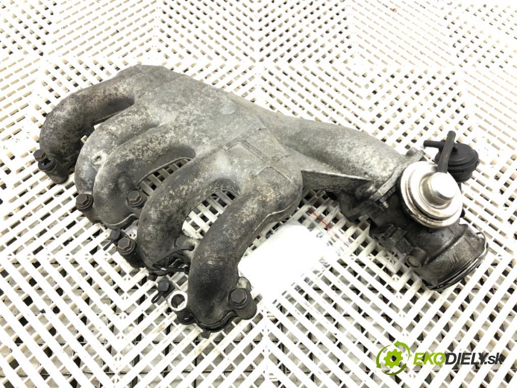 VW TRANSPORTER T5 Autobus 2003 96 kW 2.5 TDI 2461 Potrubie sacie, sanie 070129713F (Sacie potrubie)