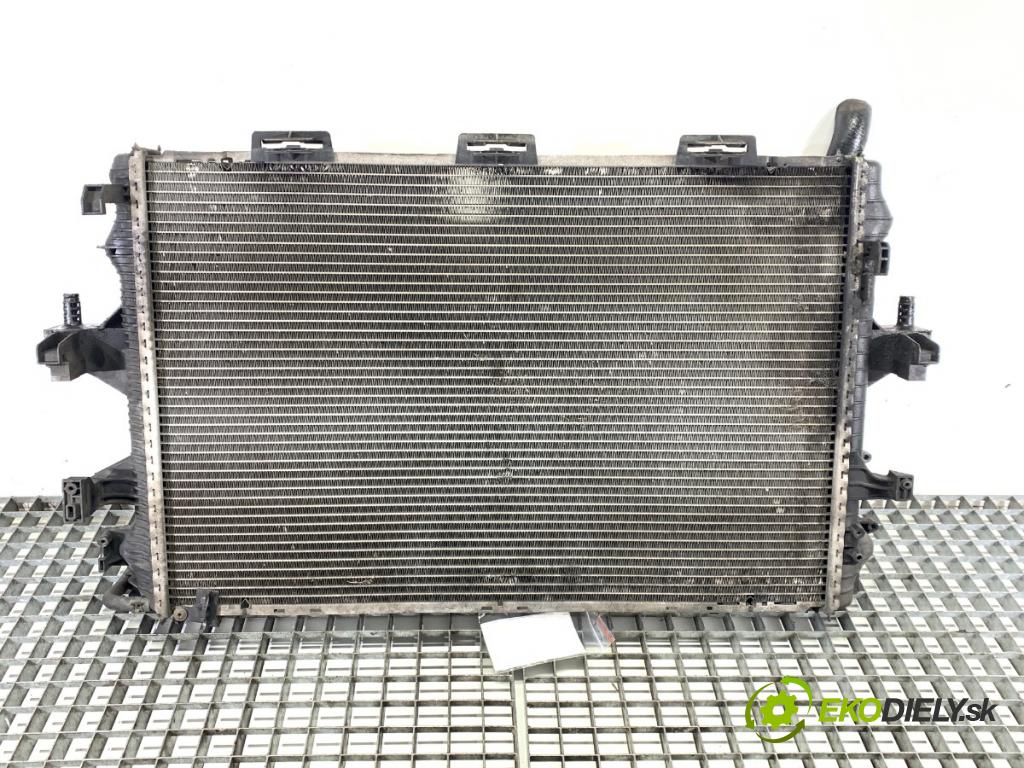 VW TRANSPORTER T5 Autobus 2003 96 kW 2.5 TDI 2461 chladič vody 7H0121253G (Vodní chladič)