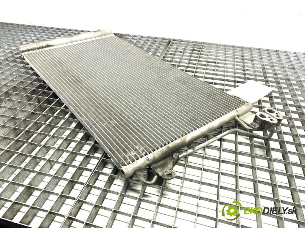 VW TRANSPORTER T5 Autobus 2003 96 kW 2.5 TDI 2461 chladič klimatizace  (Chladič klimatizace)