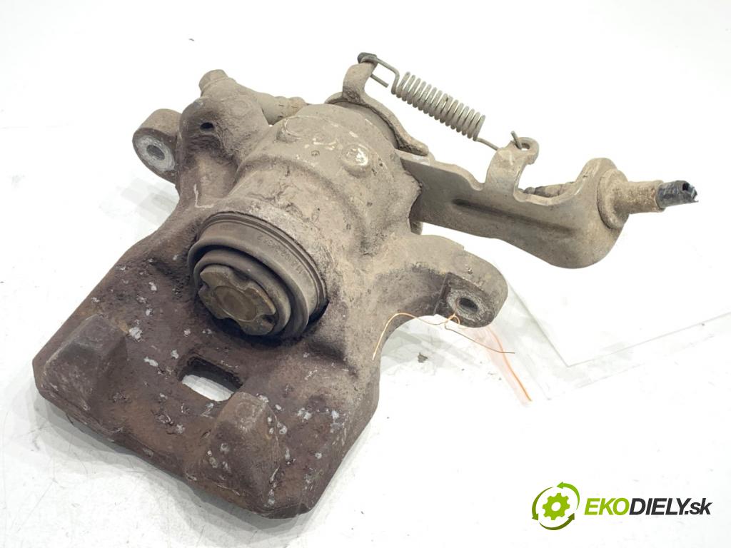 MAZDA 3 BM liftback 2014 88 kW 2.0 1998 Brzdič strmeň ľavy zad