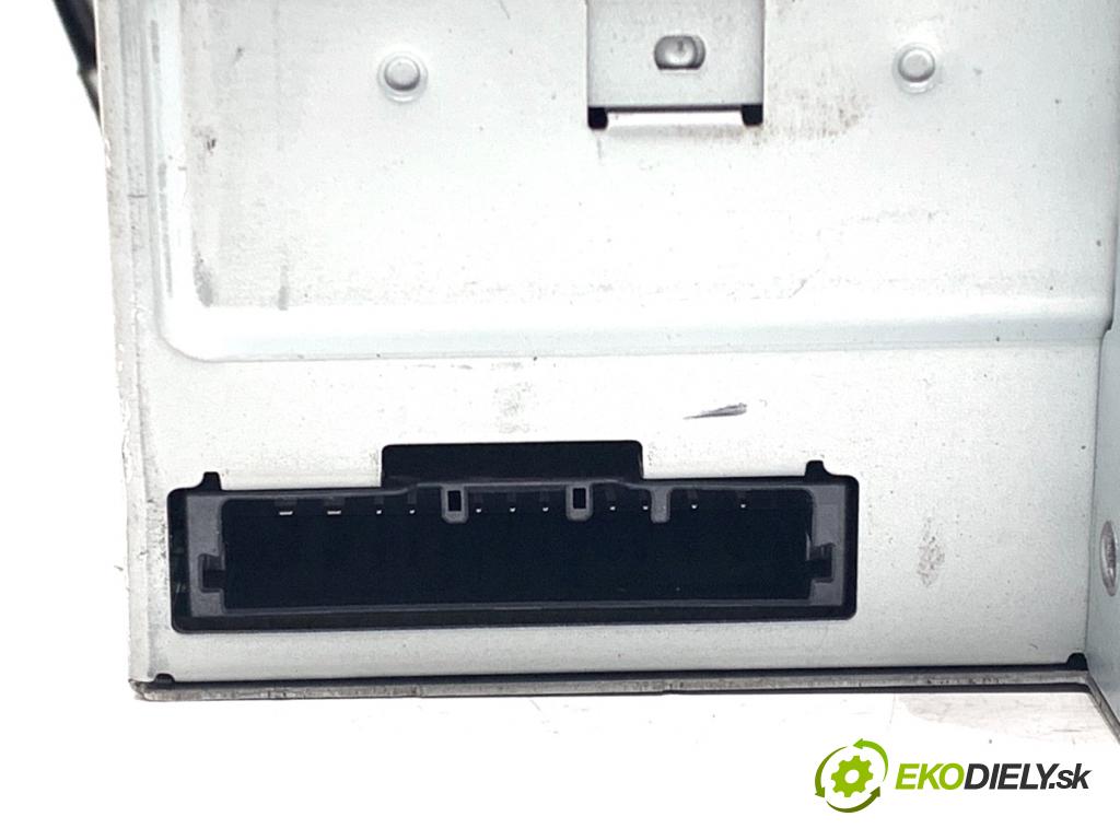 MAZDA 3 BM liftback 2014 88 kW 2.0 1998 RADIO BHP3-669G0 (Audio zariadenie)