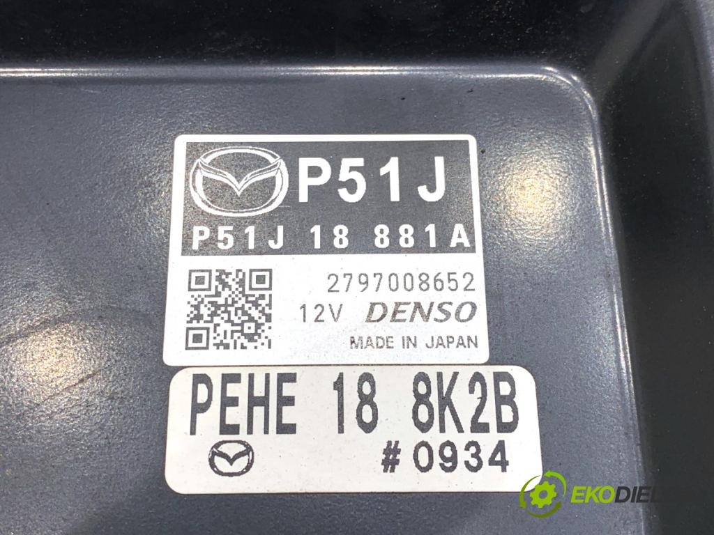 MAZDA 3 BM liftback 2014 88 kW 2.0 1998 riadiaca jednotka Motor P51J18881A (Riadiaca jednotka)