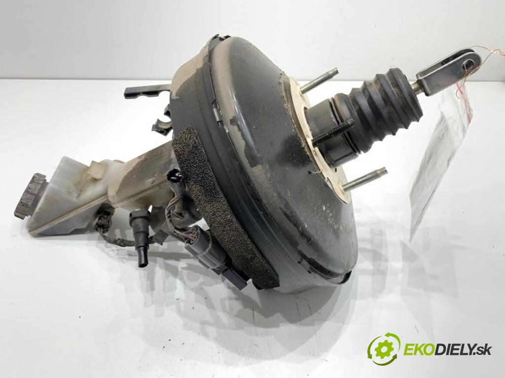 MAZDA 3 BM liftback 2014 88 kW 2.0 1998 Posilovač bŕzd BHR143950