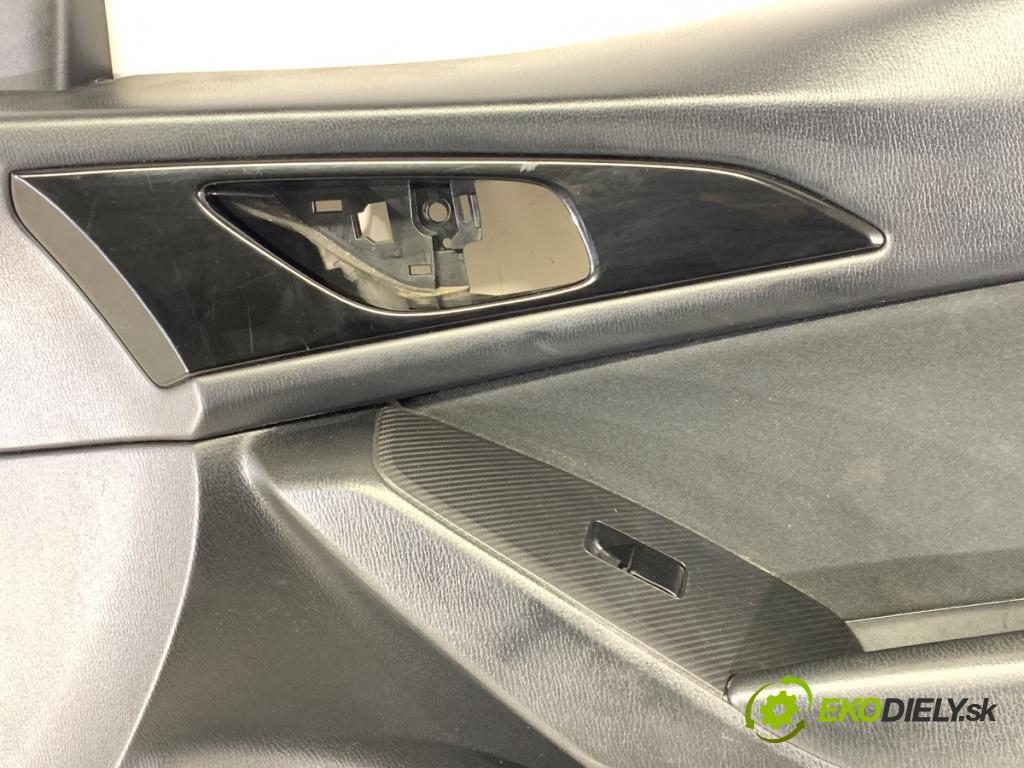 MAZDA 3 BM liftback 2014 88 kW 2.0 1998 ča dveře pravý přední část