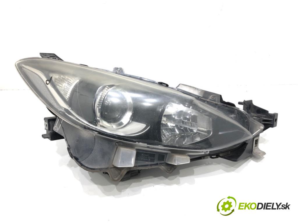 MAZDA 3 BM liftback 2014 88 kW 2.0 1998 světlomet pravý přední část 