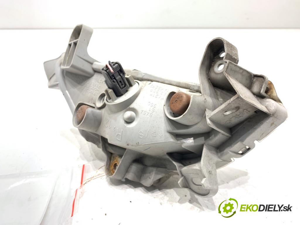 MAZDA 3 BM liftback 2014 88 kW 2.0 1998 směrovka pravý přední část  (Klika dveří ostatní)