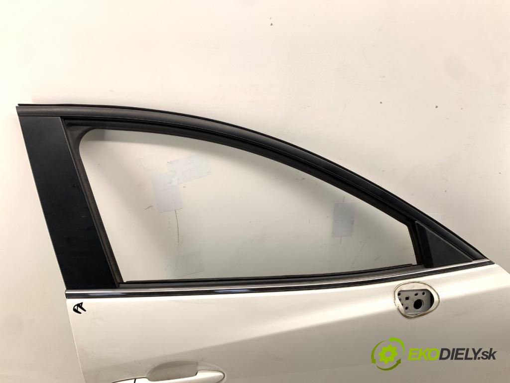 MAZDA 3 BM liftback 2014 88 kW 2.0 1998 Dvere pravy predný 25D