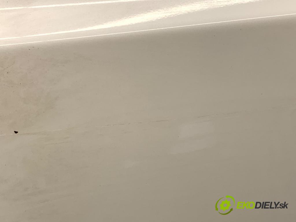 MAZDA 3 BM liftback 2014 88 kW 2.0 1998 Dvere ľavy predný 25D