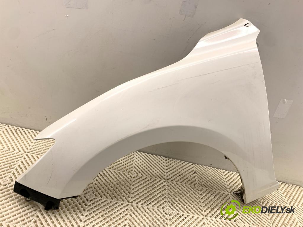 MAZDA 3 BM liftback 2014 88 kW 2.0 1998 Blatník ľavy predný 25D