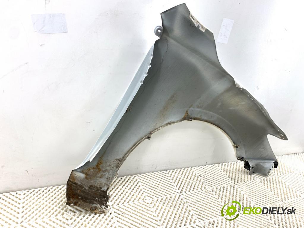 MAZDA 3 BM liftback 2014 88 kW 2.0 1998 Blatník ľavy predný 25D