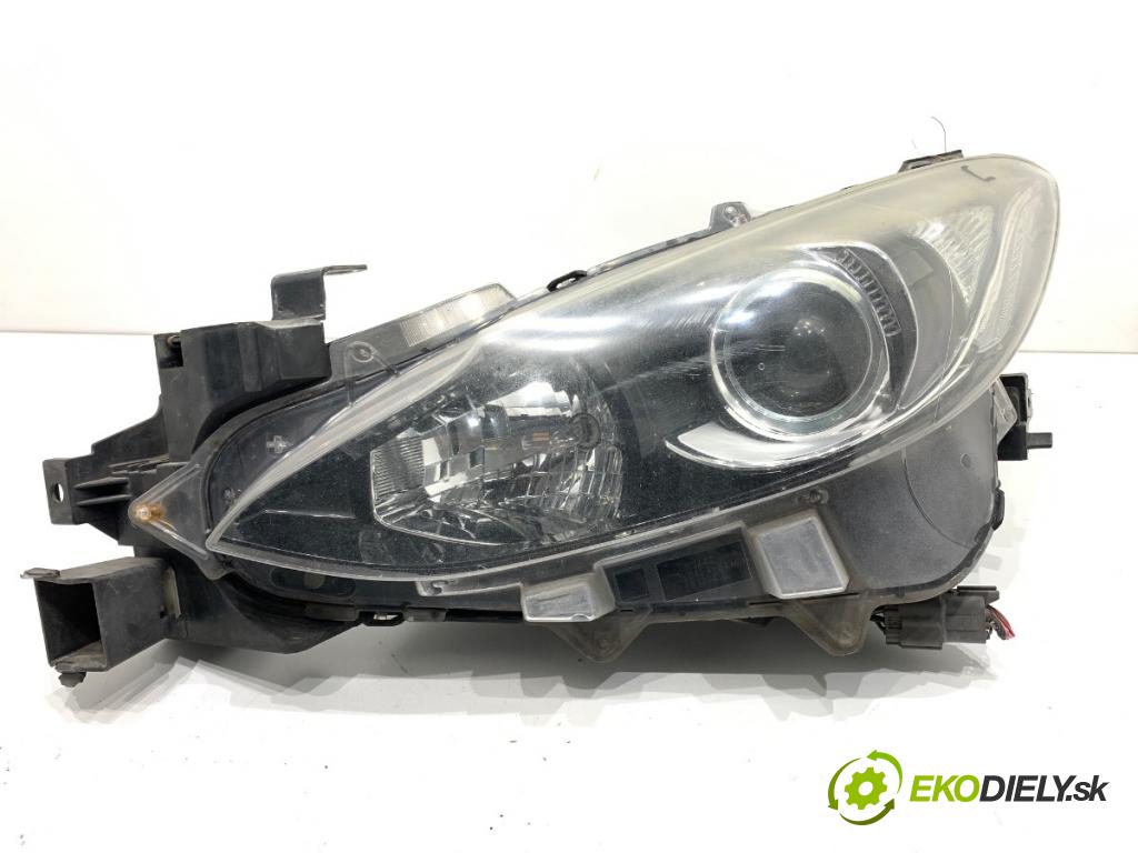 MAZDA 3 BM liftback 2014 88 kW 2.0 1998 světlomet levý přední část 