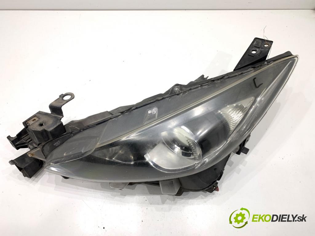 MAZDA 3 BM liftback 2014 88 kW 2.0 1998 světlomet levý přední část