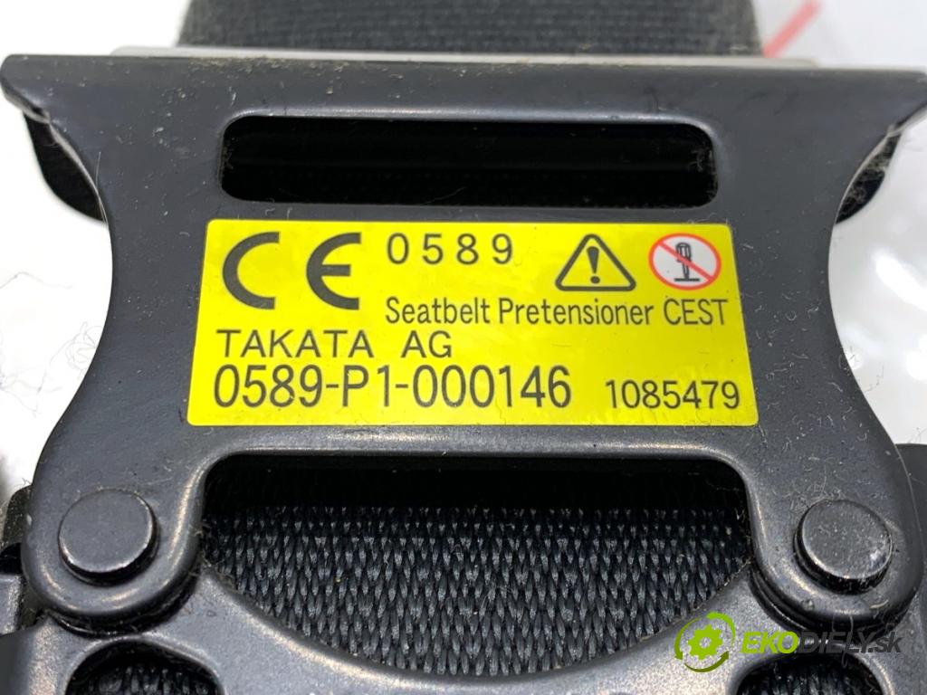 MAZDA 3 BM liftback 2014 88 kW 2.0 1998 držák bezpečnost levý přední část