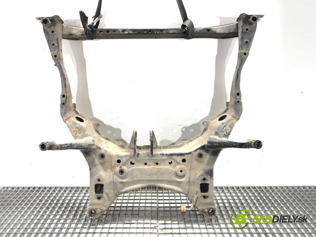 MAZDA 3 BM liftback 2014 88 kW 2.0 1998 výztuha pod motor  (Přední výztuha)