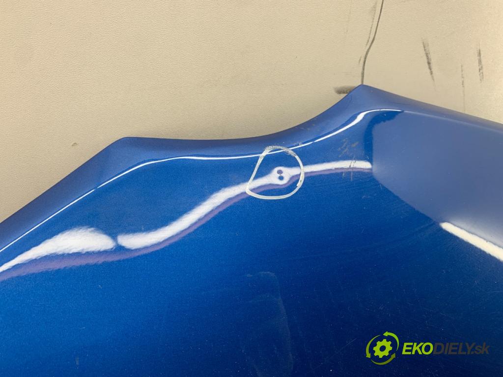 TOYOTA AURIS II ---  --- --- --- kapota  (Kapota)