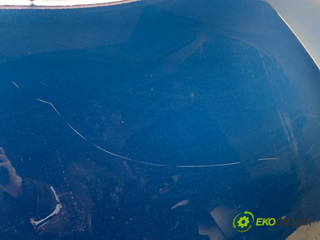 TOYOTA AURIS II ---  --- --- --- kapota  (Kapota)