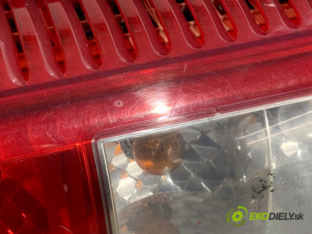 FIAT DUCATO II Autobus 2003 81 kW 2.3 JTD 2286 světlo levý zadní část 1328428080