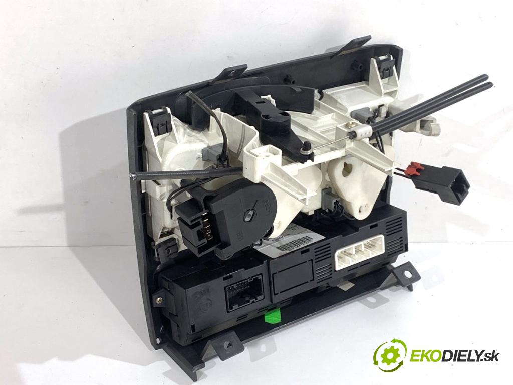 FIAT DUCATO II Autobus 2003 81 kW 2.3 JTD 2286 Panel ovládania kúrenia 7353387570 (Prepínacie páčky pod volantom)