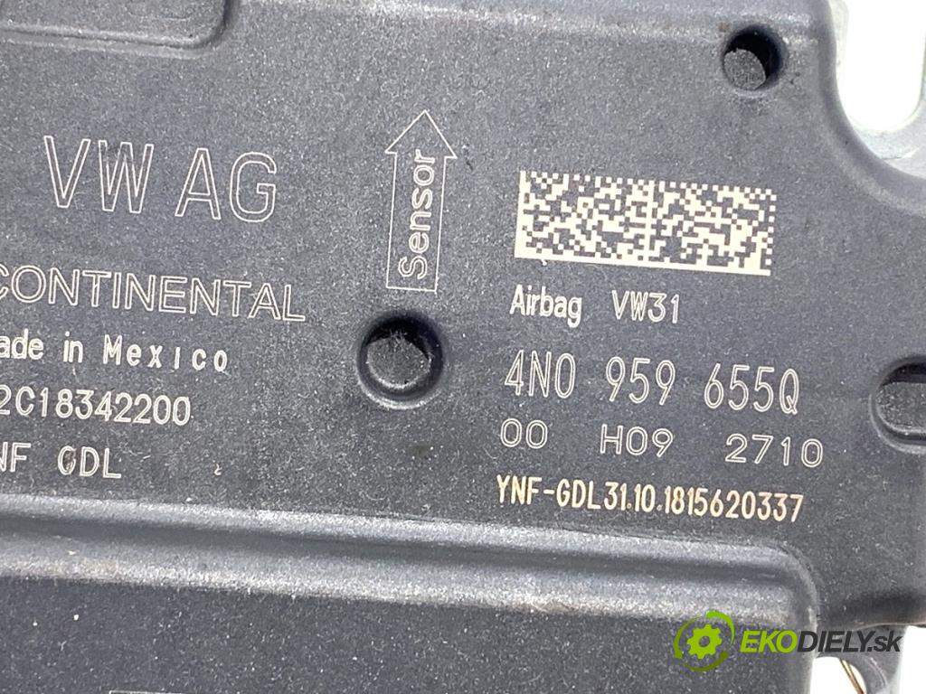 AUDI Q8 SUV 2019 210 kW 50 TDI Mild Hybrid quattro 2967 senzor airbag 4N0959655Q (Snímač)