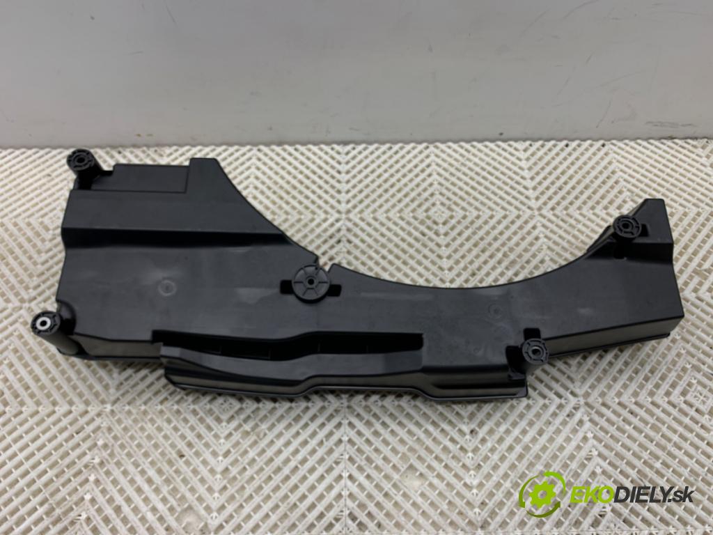 AUDI Q8 SUV 2019 210 kW 50 TDI Mild Hybrid quattro 2967 subwoofer 4M8035621 (Audio zariadenie)