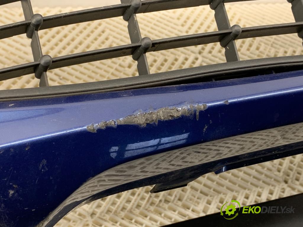 FORD FIESTA MK7 liftback 2009 44 kW 1.25 1242 nárazník přední část  (Klika dveří ostatní)