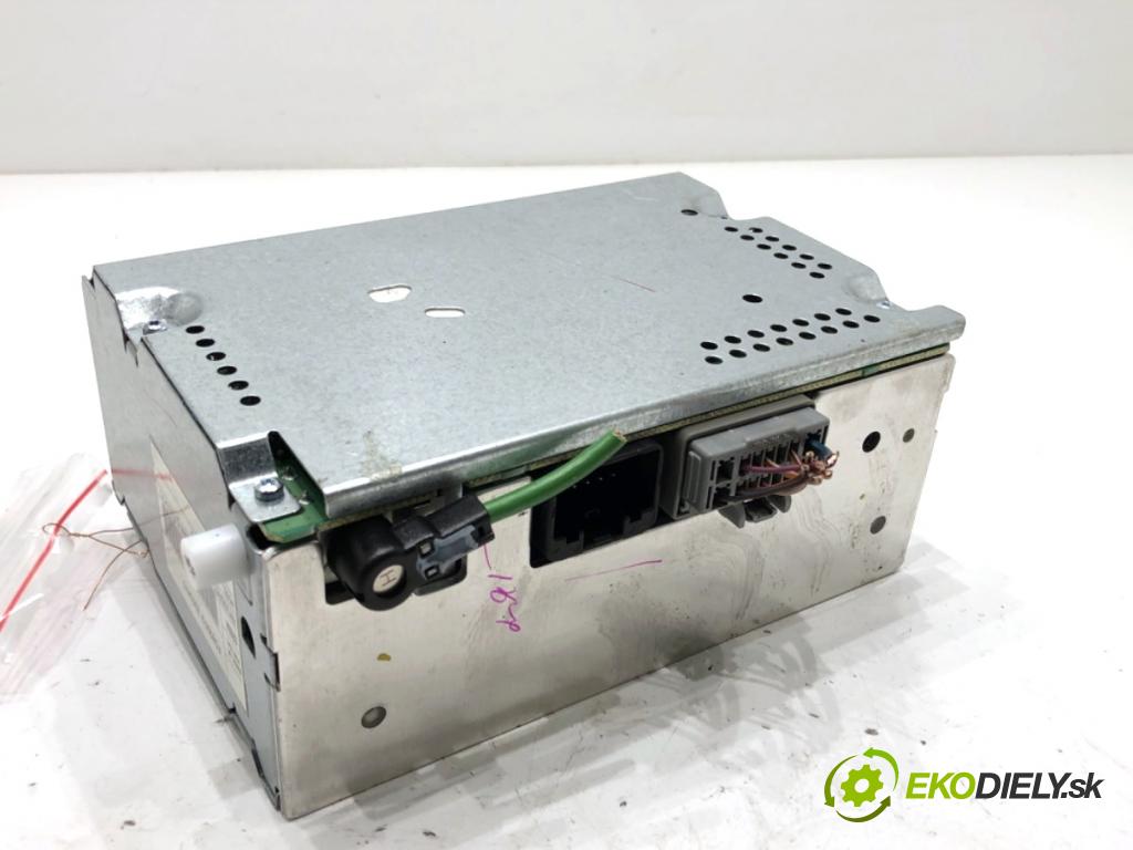 FORD FIESTA MK7 liftback 2009 44 kW 1.25 1242 RADIO 8A6T-18C815-BN (Audio zariadenie)