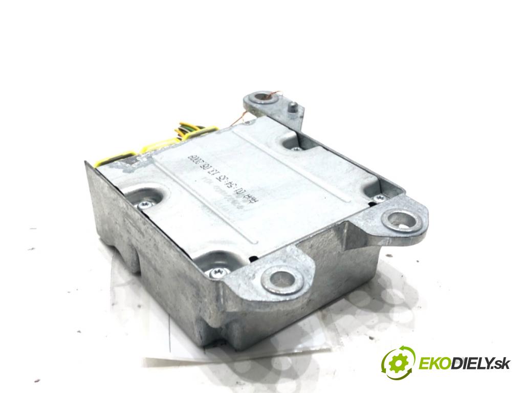 FORD FIESTA MK7 liftback 2009 44 kW 1.25 1242 senzor airbag 8V51-14B321-EE (Snímač)