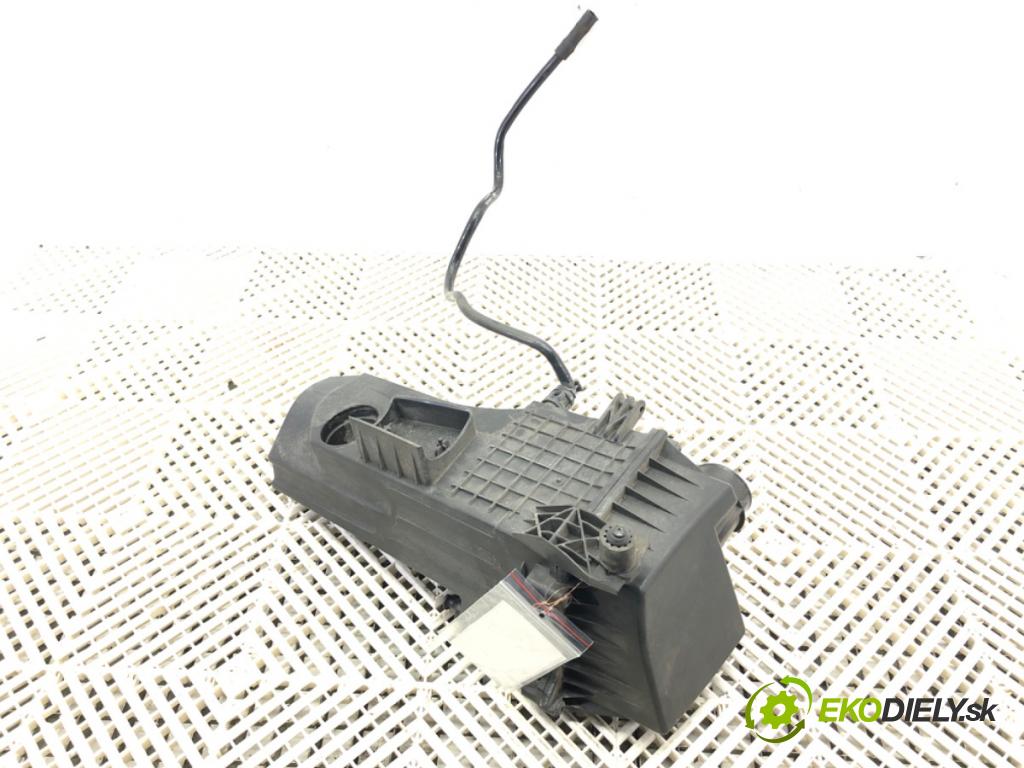 FORD FIESTA MK7 liftback 2009 44 kW 1.25 1242 Obal filtra vzduchu 8V21-9600-BH (Obal vzduchového filtra)