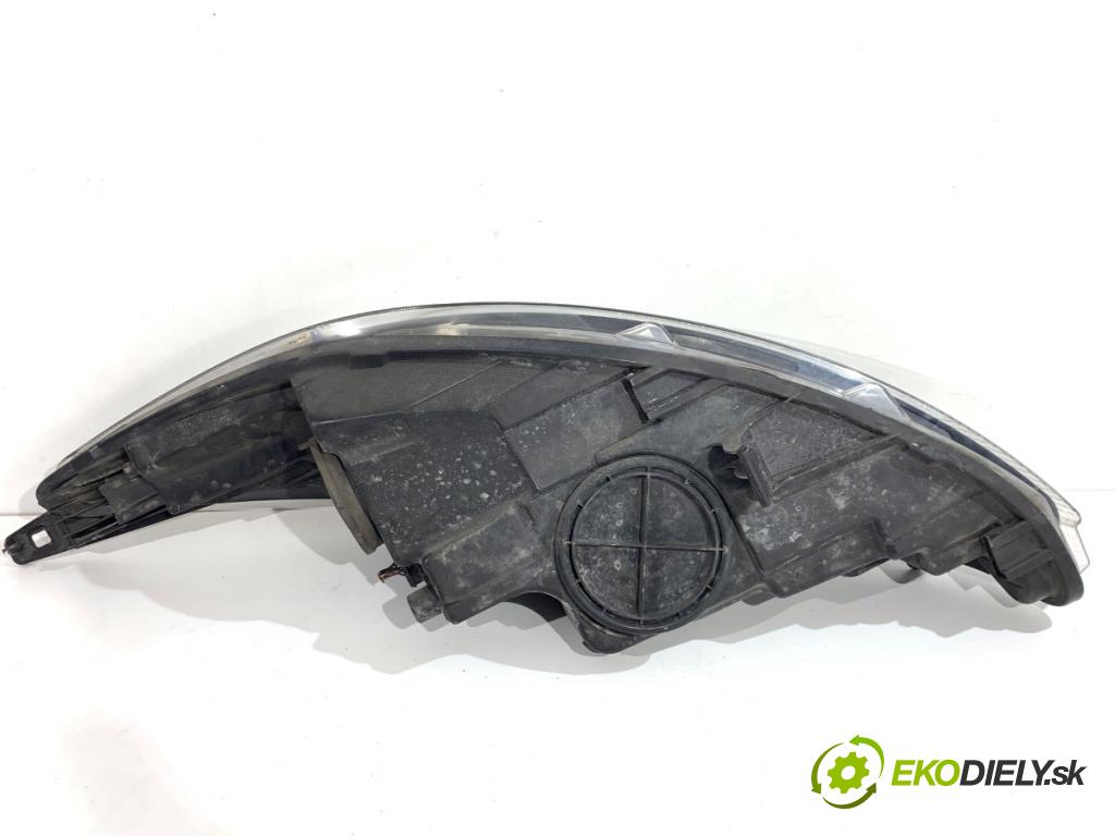 FORD FIESTA MK7 liftback 2009 44 kW 1.25 1242 Svetlomet pravy predný 8A61-13W029-AH