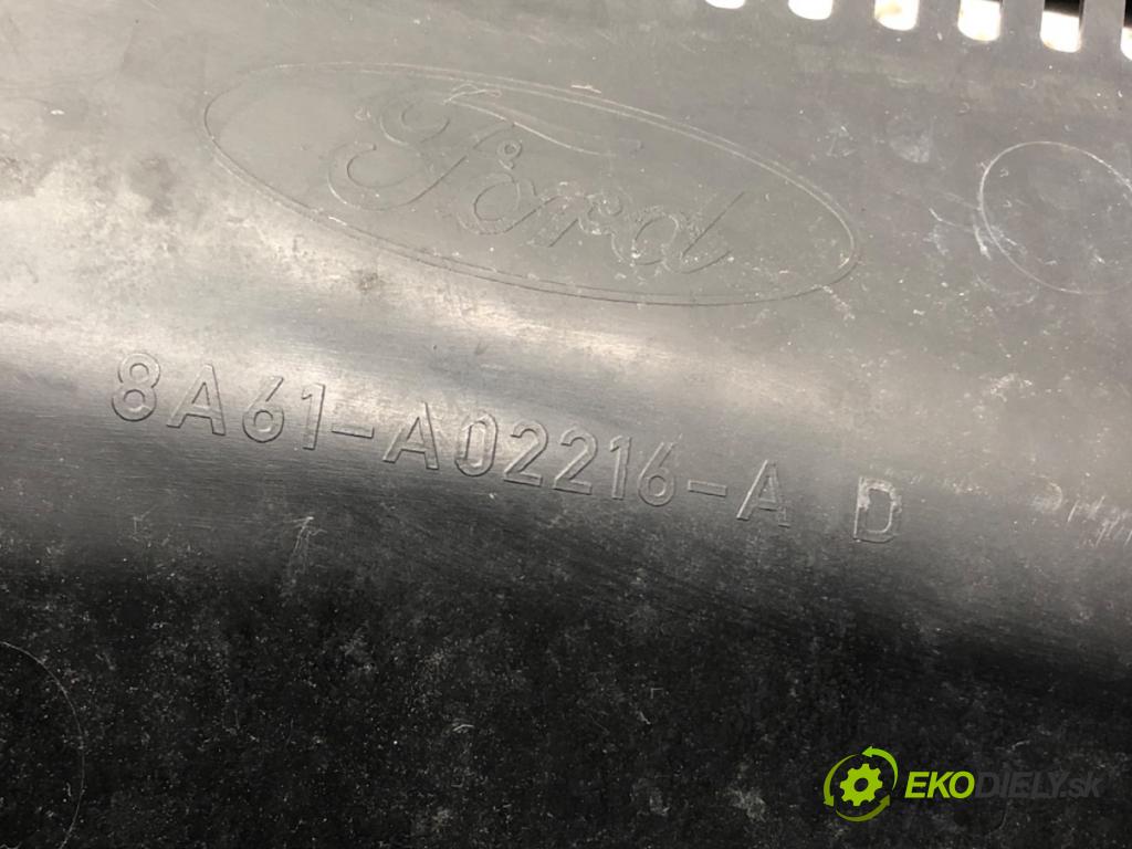 FORD FIESTA MK7 liftback 2009 44 kW 1.25 1242 Torpédo, plast pod čelné okno 8A61-A02216-AD (Torpédo (plast pod čelným sklom))