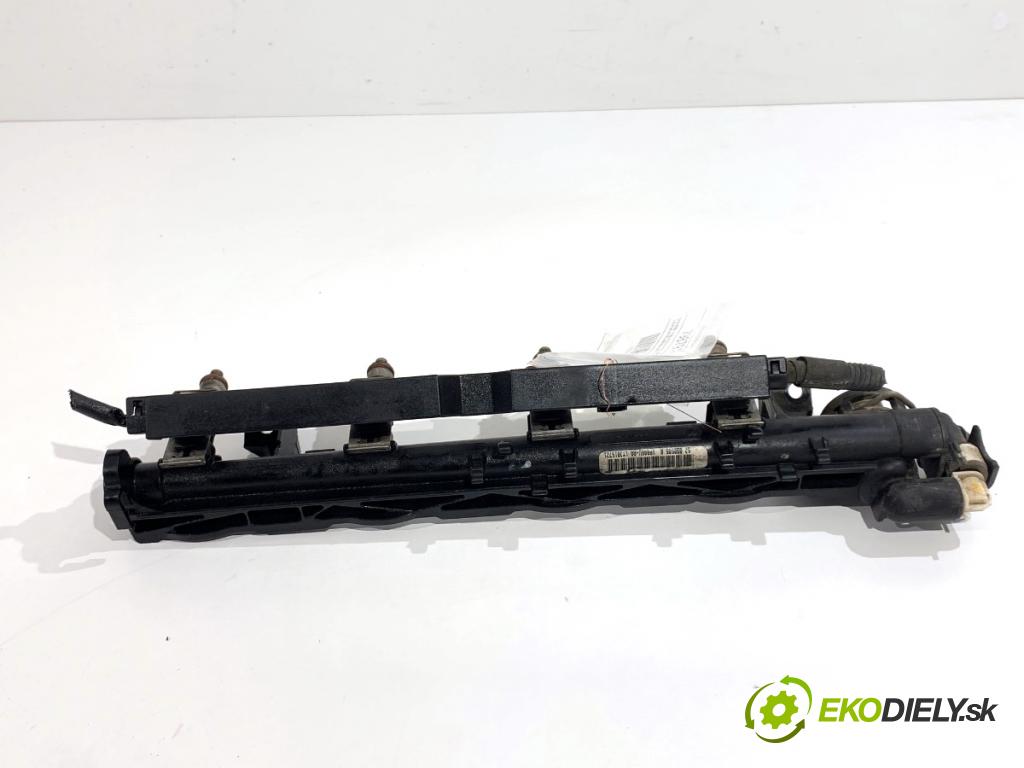 FORD FIESTA MK7 liftback 2009 44 kW 1.25 1242 Lišta vstrekovacia 8A6G-9H487-AA 0280158207 (Vstrekovacia lišta)