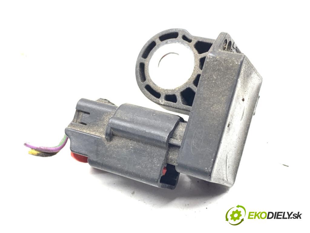 FORD FIESTA MK7 liftback 2009 44 kW 1.25 1242 Snímač nárazu 7186-0560-30 (Snímač nárazu)