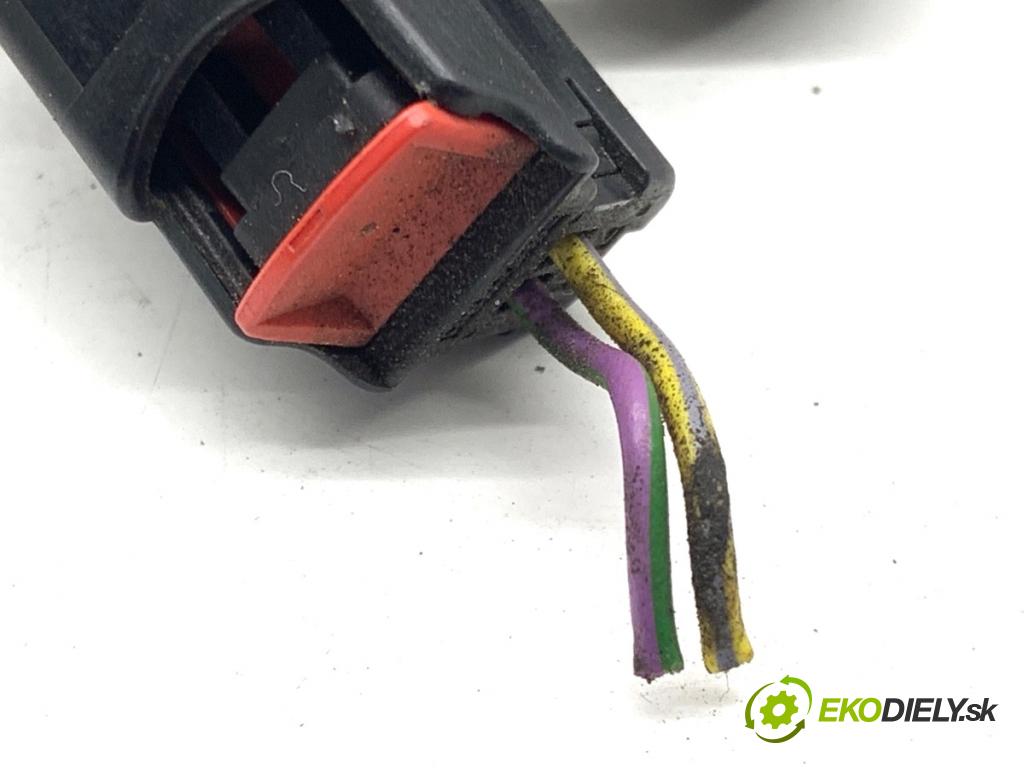 FORD FIESTA MK7 liftback 2009 44 kW 1.25 1242 Snímač nárazu 7186-0560-30 (Snímač nárazu)