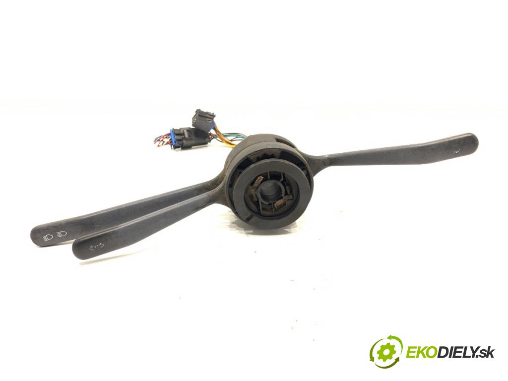 DAEWOO LUBLIN II Platforma / podwozie 2004 66 kW 2.4 TD (3354) 2417 Prepínač kombinovaný  (Prepínacie páčky pod volantom)