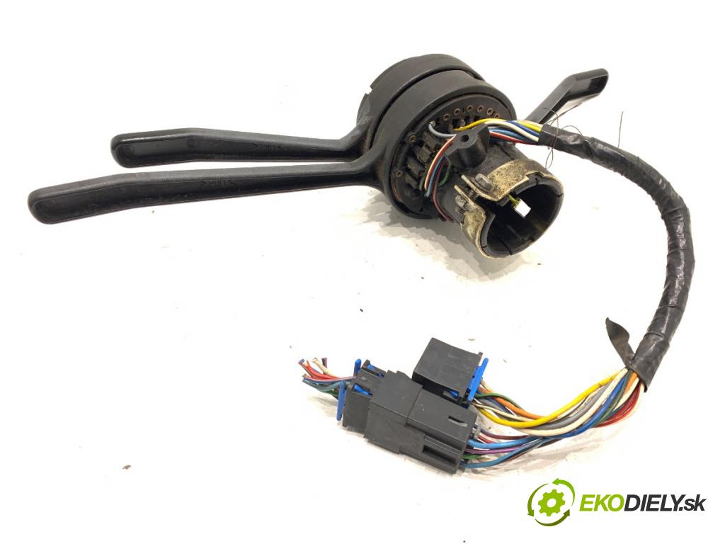 DAEWOO LUBLIN II Platforma / podwozie 2004 66 kW 2.4 TD (3354) 2417 Prepínač kombinovaný  (Prepínacie páčky pod volantom)