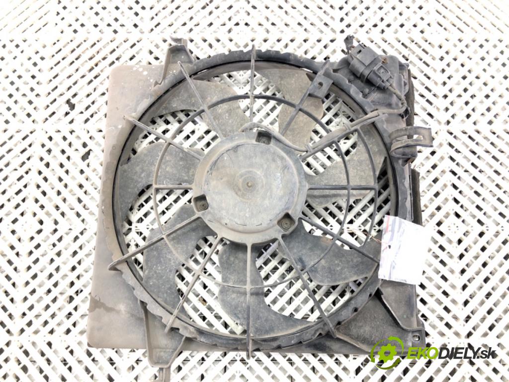 HYUNDAI i30 Kombi 2011 66 kW 1.6 CRDi 1582 Ventilátor chladiča  (Ventilátor)