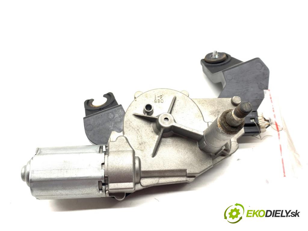 HYUNDAI i30 Kombi 2011 66 kW 1.6 CRDi 1582 Motor stieračov zad 98700-2L100