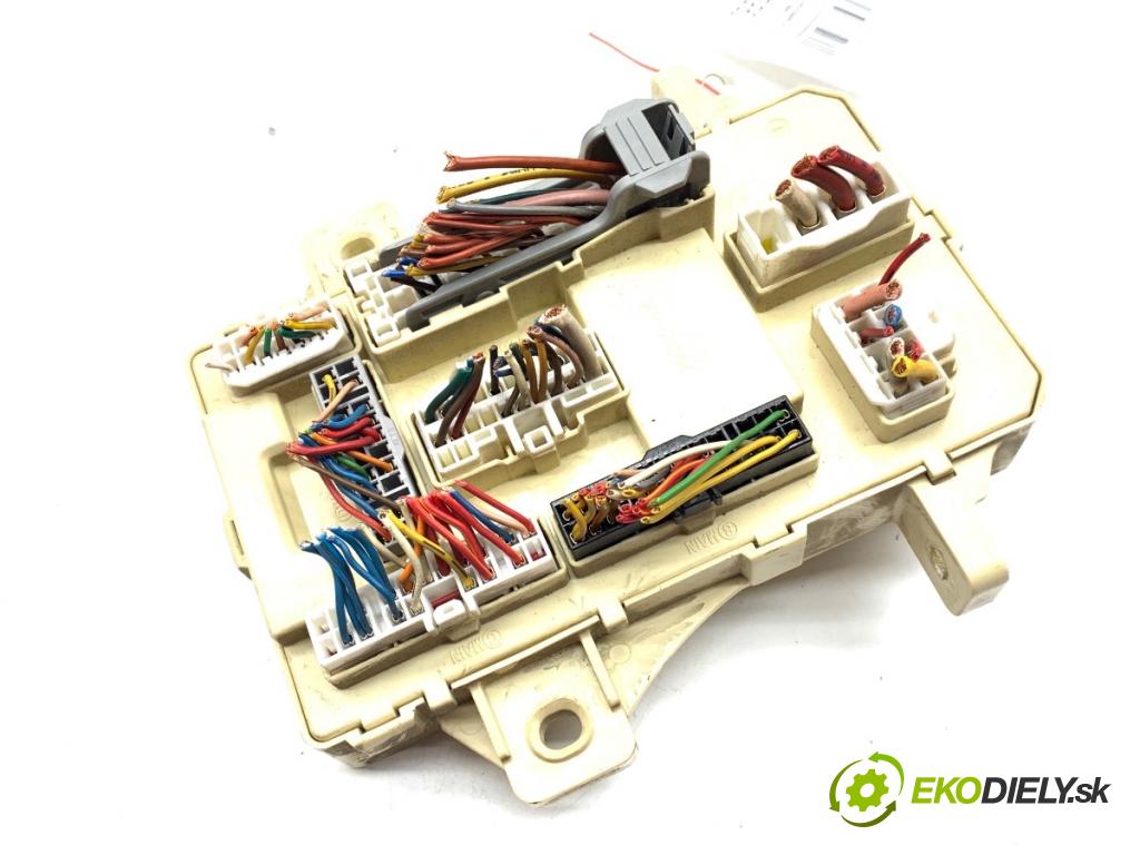 HYUNDAI i30 Kombi 2011 66 kW 1.6 CRDi 1582 modul BSI 91950-2H530 (Pojistková skříňka)