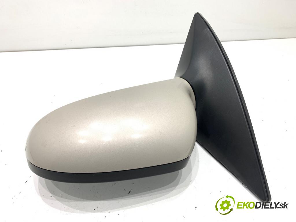 HYUNDAI i30 Kombi 2011 66 kW 1.6 CRDi 1582 zpětné zrcátko levý