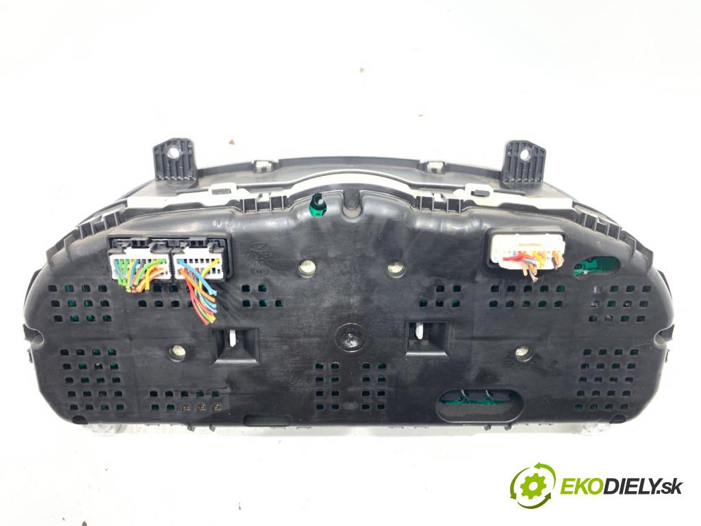 HYUNDAI i30 Kombi 2011 66 kW 1.6 CRDi 1582 Prístrojovka 94033-2R200 (Prístrojová doska)