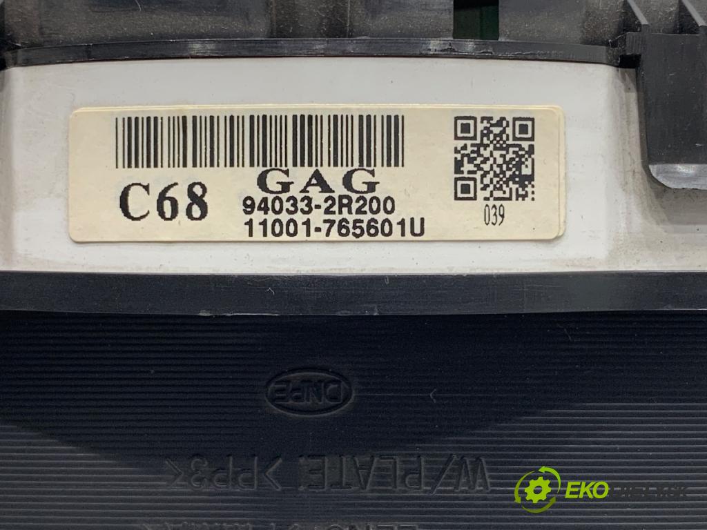 HYUNDAI i30 Kombi 2011 66 kW 1.6 CRDi 1582 prístrojovka 94033-2R200 (Přístrojová deska)
