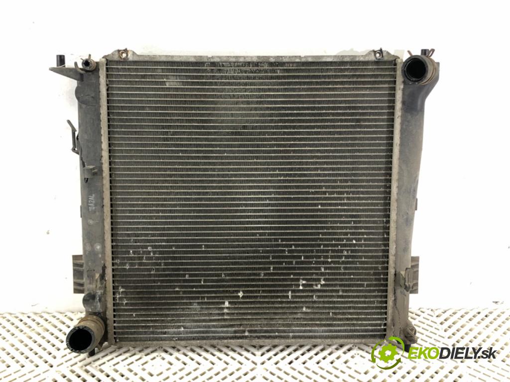 HYUNDAI i30 Kombi 2011 66 kW 1.6 CRDi 1582 Chladič vody  (Chladič vody)