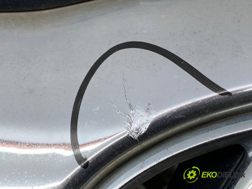 HYUNDAI i30 Kombi 2011 66 kW 1.6 CRDi 1582 mřížka maska 86351-2R500 (Přední mřížka (maska chladiče))