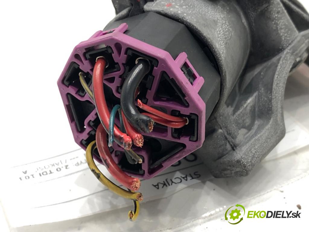 AUDI A4 B7 sedan 2006 103 kW 2.0 TDI 1968 spinačka 4B0905851N (Spínacia skrinka)