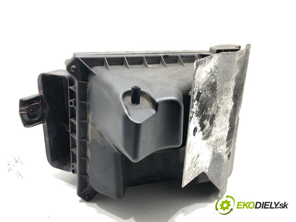 AUDI A4 B7 sedan 2006 103 kW 2.0 TDI 1968 Obal filtra vzduchu 03G133835 (Obal vzduchového filtra)